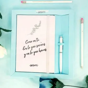 PACK DE CUADERNO Y BOLÍGRAFO DEFREDS 'CREO EN TI'