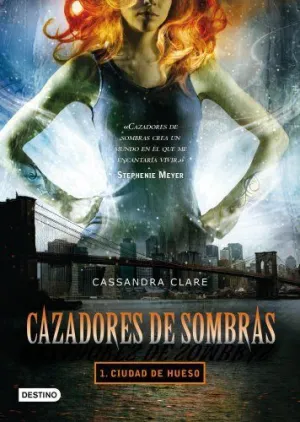 Ciudad de Hueso. Caz. Sombras1