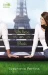 UN BESO EN PARIS