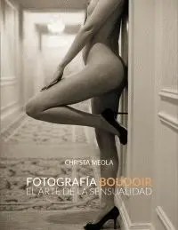 FOTOGRAFÍA BOUDOIR: EL ARTE DE LA SENSUALIDAD FOTOGRAFÍA BOUDOIR: EL ARTE DE LA SENSUALIDAD